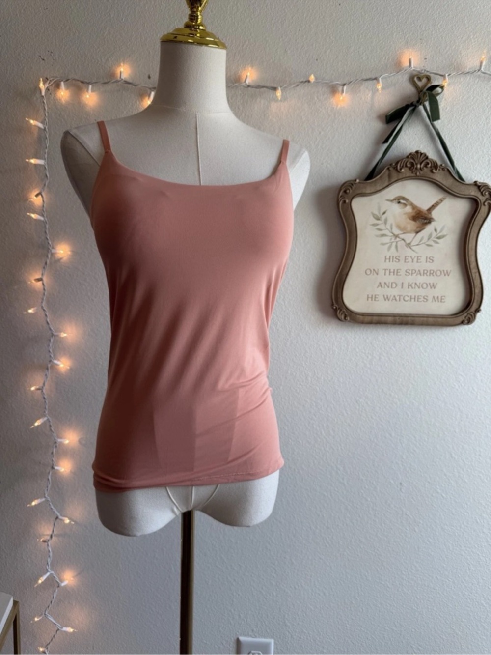Uniqlo AIRism Top Women’s Size Small Built-In Bra Camisole Athleisure Lounge